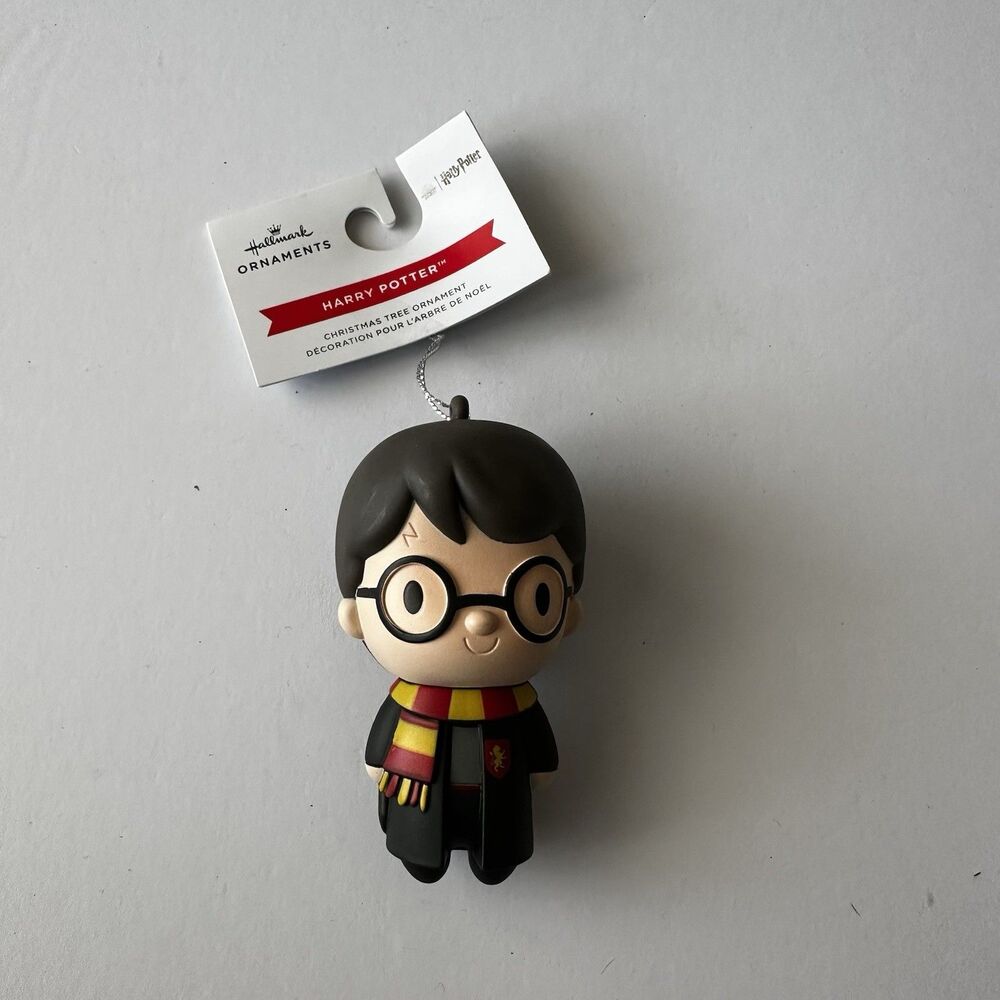 New Hallmark Vinyl Harry Potter Ornament Collectible Holiday Gift Hogwarts